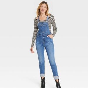 Universal thread Jean overalls size 4 NWT